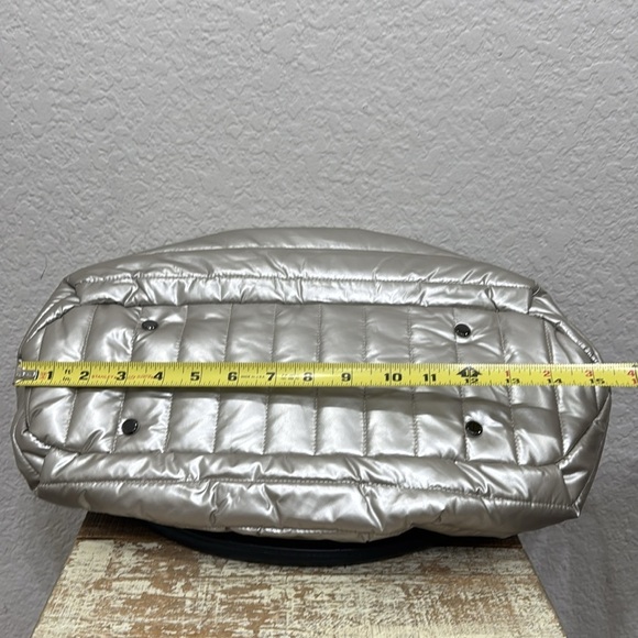 Think Rolyn Carrington Quilted Tote Purse - Picture 5 of 5